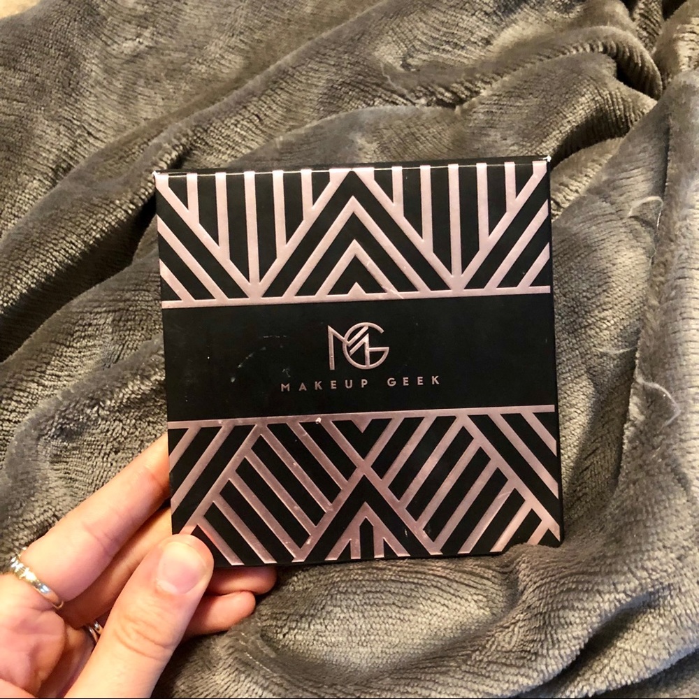 Makeup Geek “In The Nude” Eyeshadow Palette